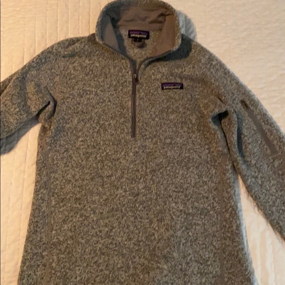 Patagonia women’s better sweater